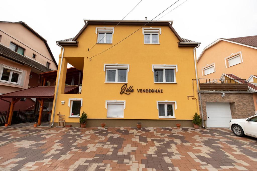 Lilla Vendeghaz Hotel Miskolc Eksteriør billede
